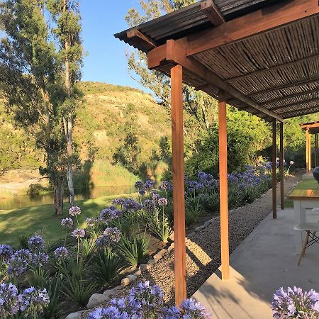 אדו Riversong Cottages מראה חיצוני תמונה